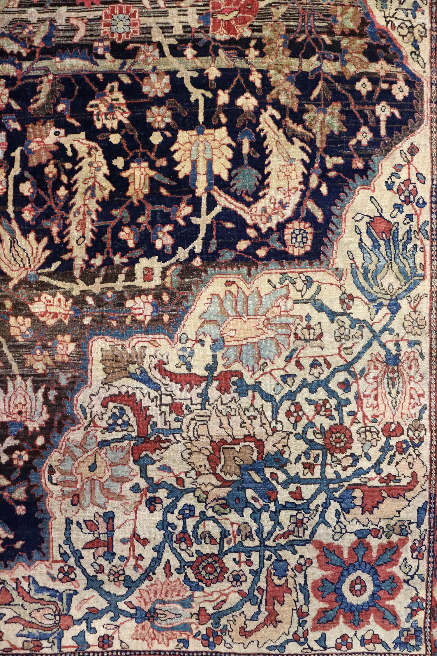 Antique Ferahan Sarouk Handwoven Traditional Rug | Landry & Arcari