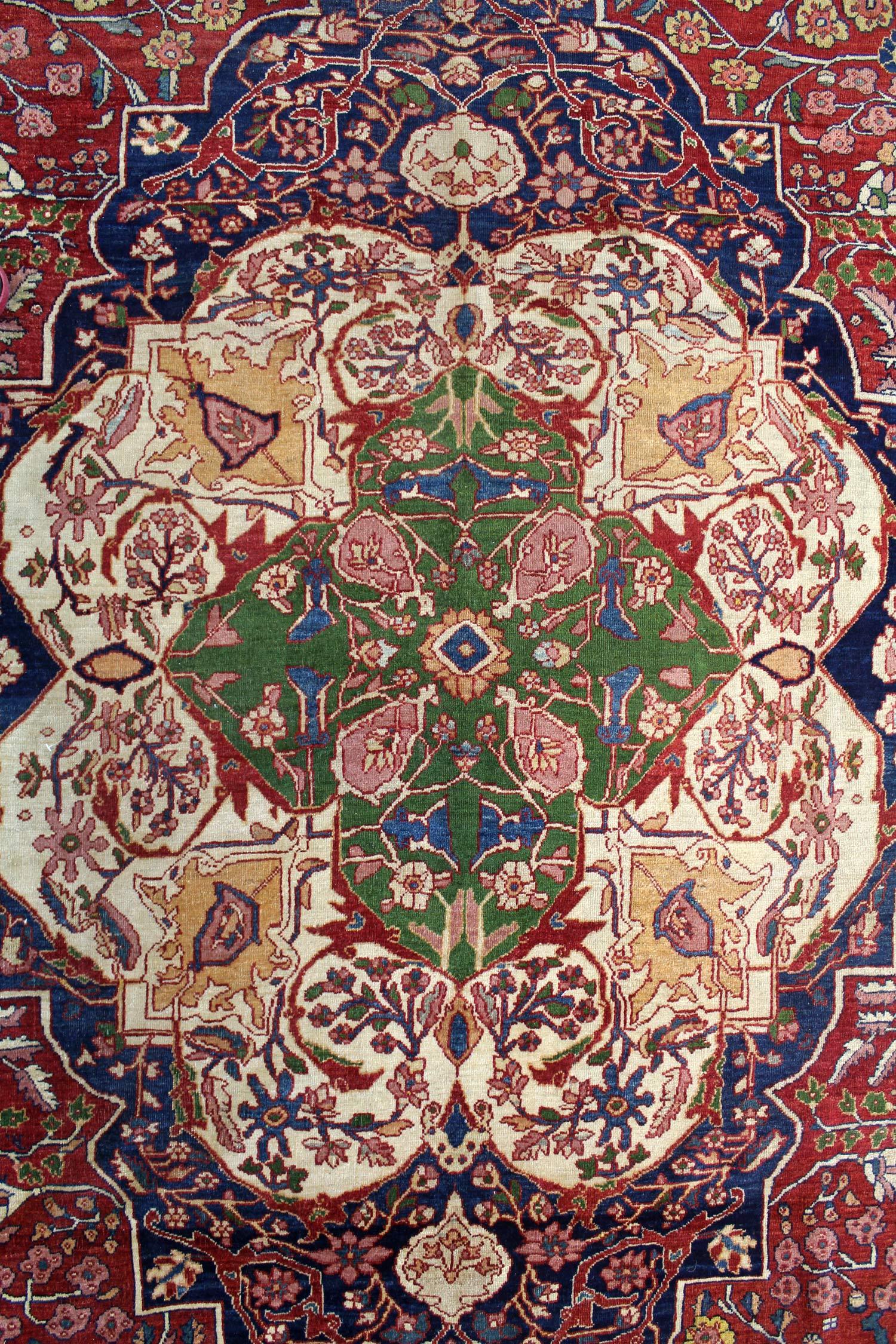 Antique Ferahan Sarouk Handwoven Traditional Rug, J62733