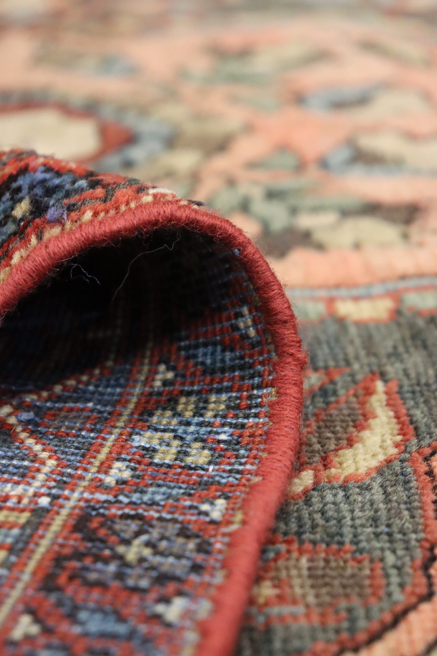 Antique Ferahan Sarouk Handwoven Traditional Rug, J65768