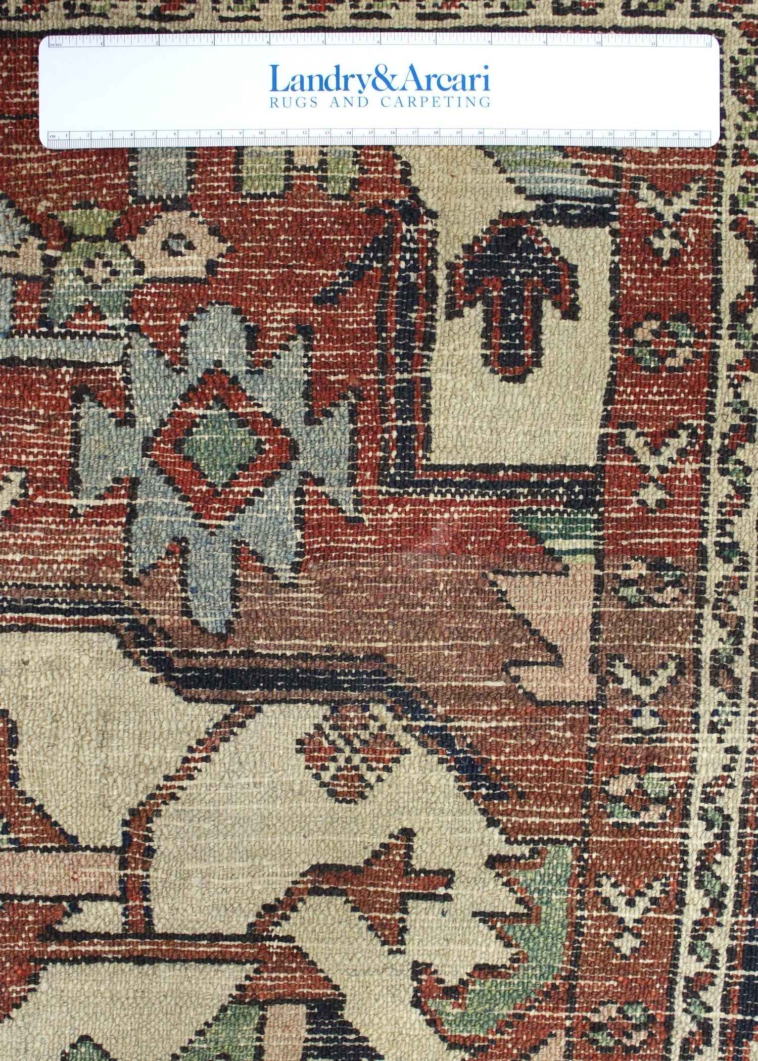 Antique Karaja Serapi Handwoven Traditional Rug, J69085