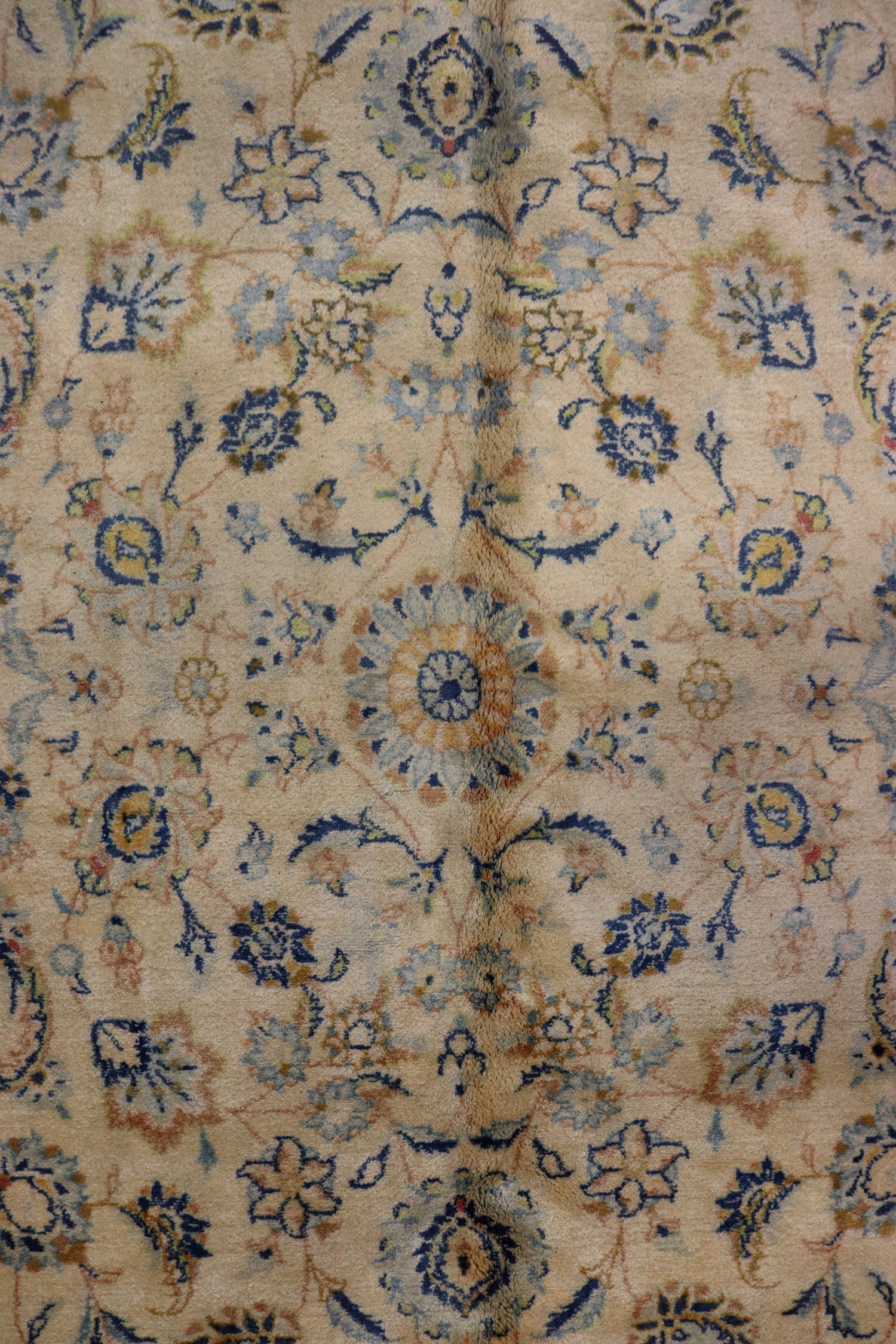 Antique Kashan Handwoven Traditional Rug, J65489
