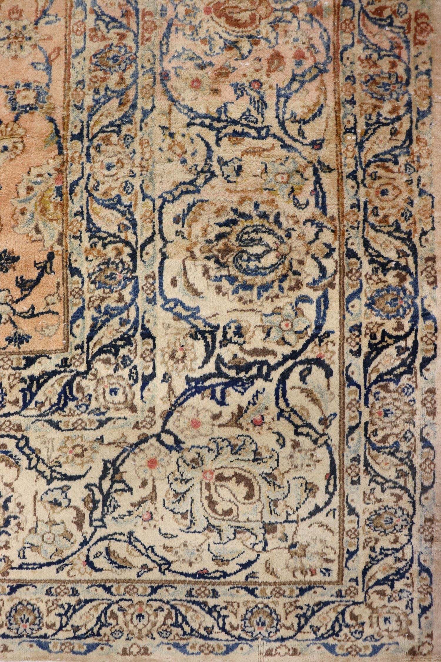Antique Kashan Handwoven Traditional Rug, J65493