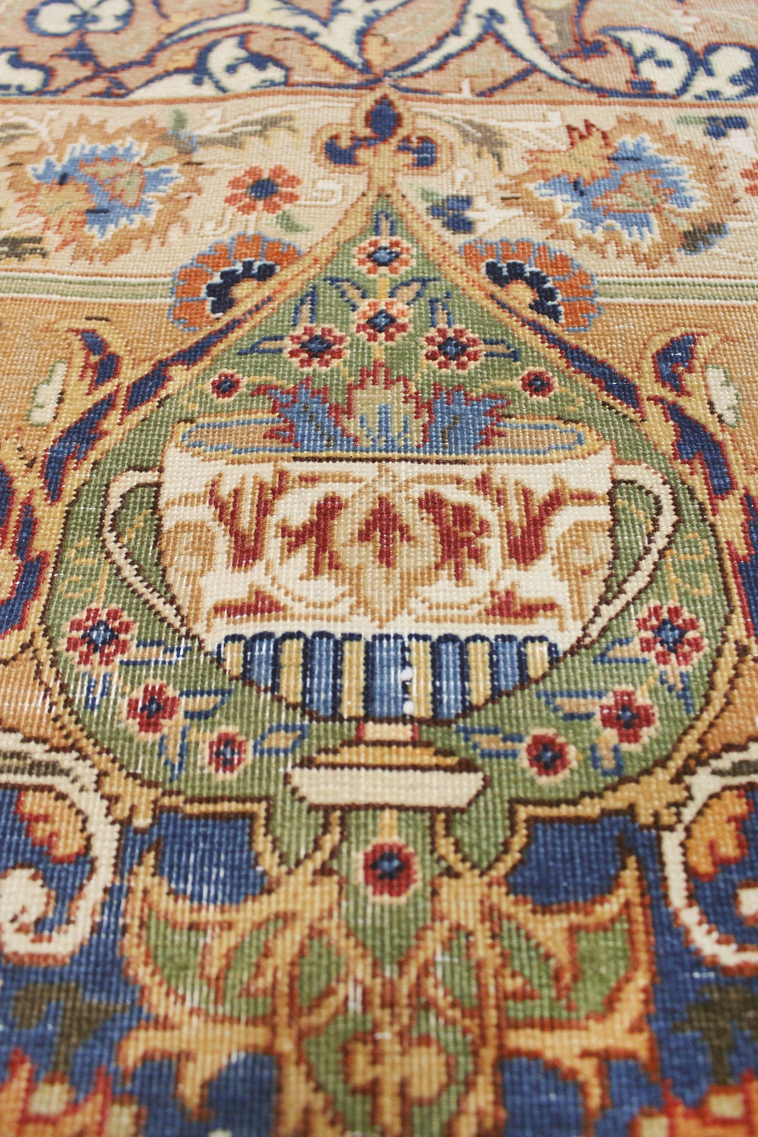 Vintage Kashmar Handwoven Traditional Rug, J68505