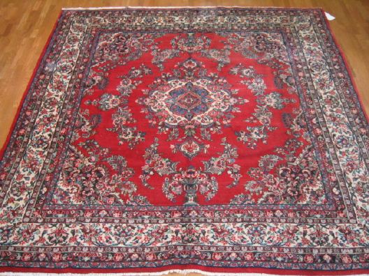 Antique Kazvin Handwoven Traditional Rug