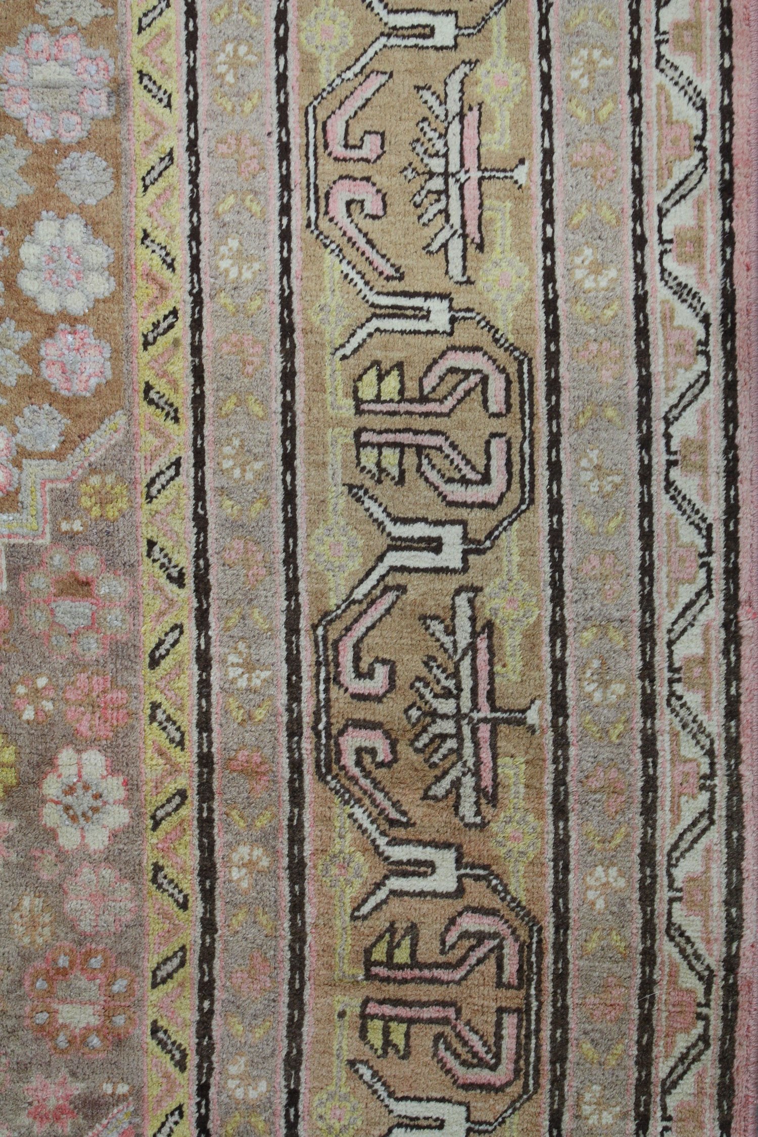 Vintage Khotan Handwoven Traditional Rug, J62832