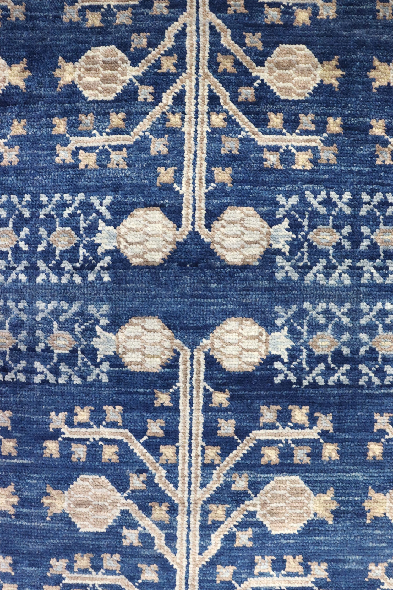 Khotan Handwoven Traditional Rug, J65691