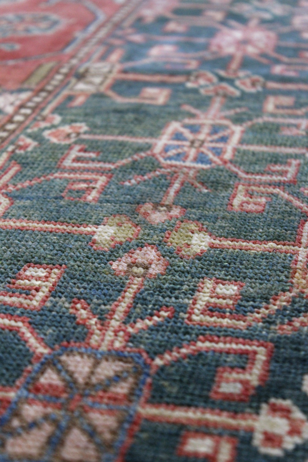 Khotan Handwoven Traditional Rug, J68707