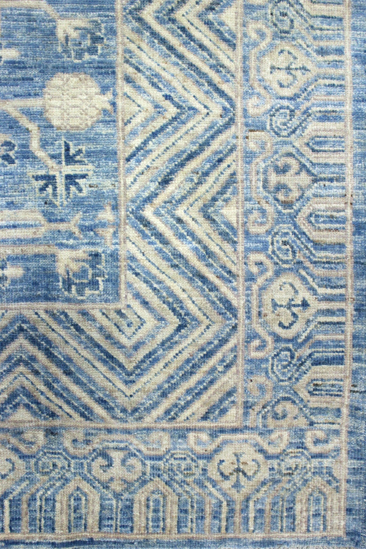 Khotan Handwoven Traditional Rug, J69779