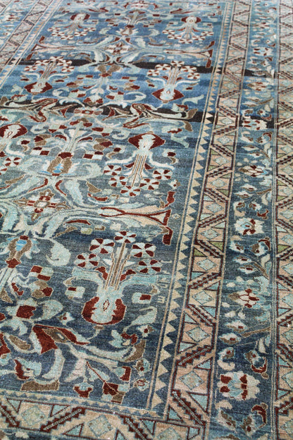 Vintage Lilihan Handwoven Traditional Rug, J63375