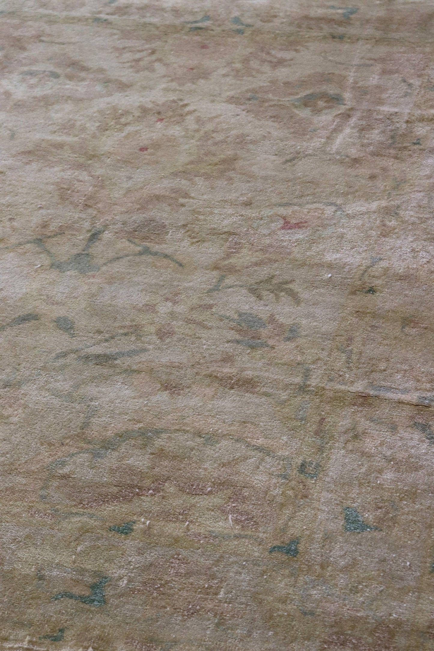 Mahal Handwoven Traditional Rug, 70151