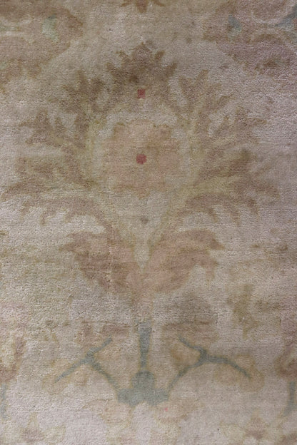 Mahal Handwoven Traditional Rug, 70151