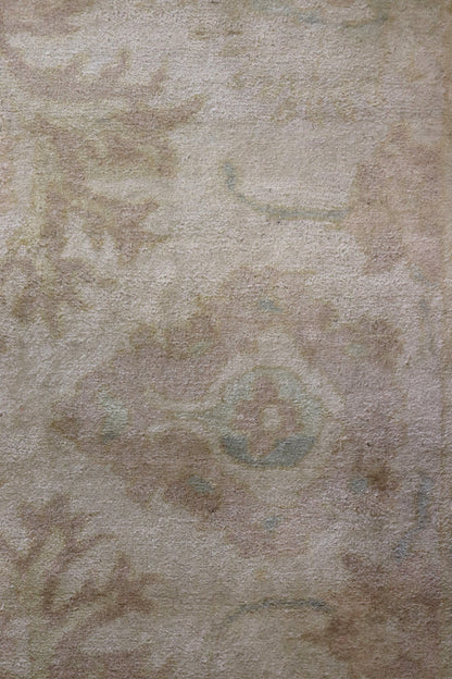 Mahal Handwoven Traditional Rug, 70151