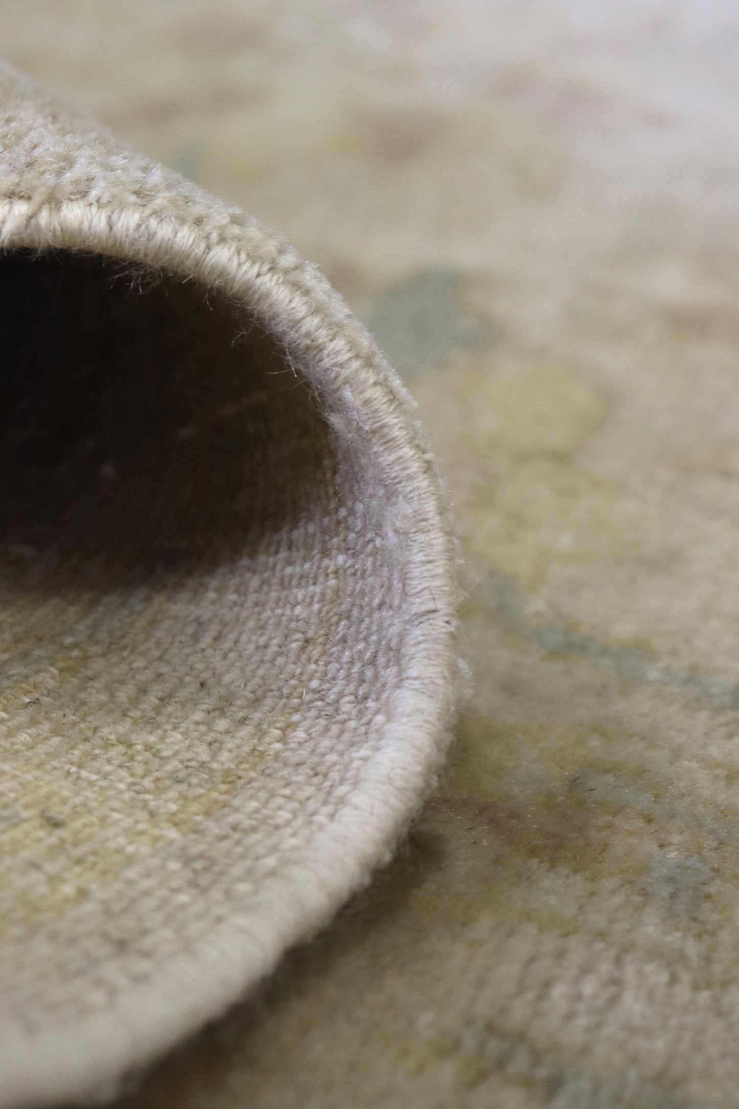 Mahal Handwoven Traditional Rug, 70151