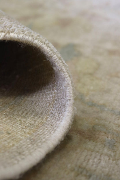 Mahal Handwoven Traditional Rug, 70151