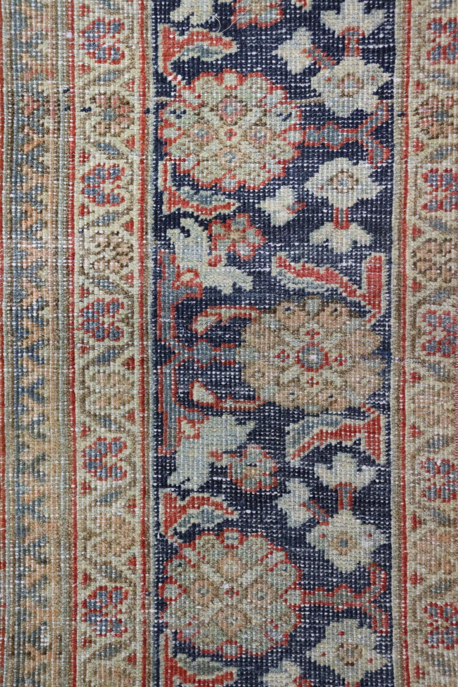 Vintage Mahal Handwoven Traditional Rug, J67278