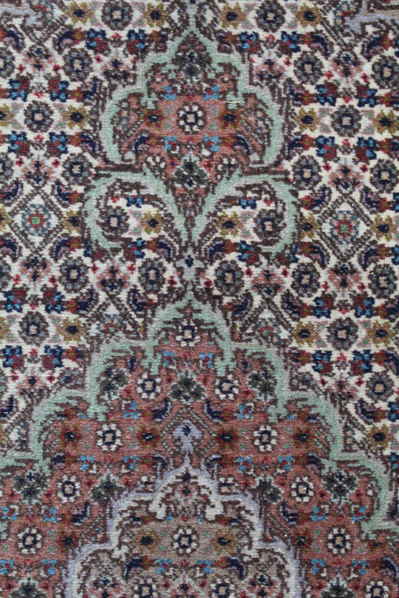 Mahi Tabriz Handwoven Traditional Rug, J62211