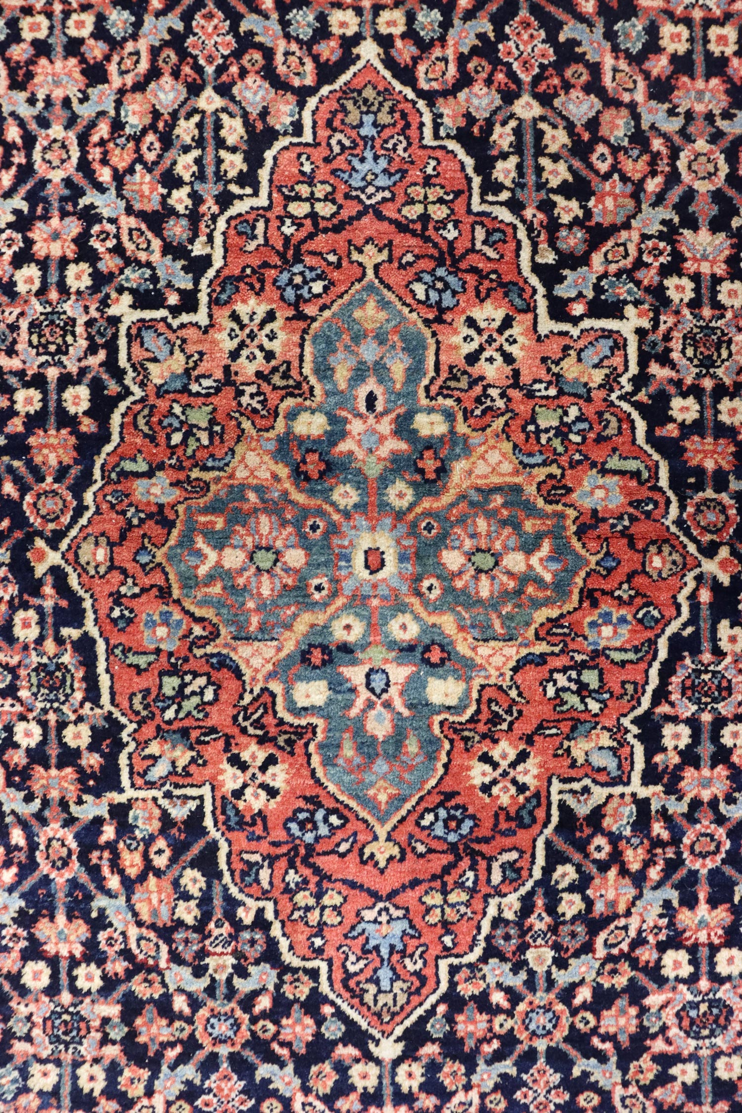 Antique Meghan Sarouk Handwoven Traditional Rug, J65767