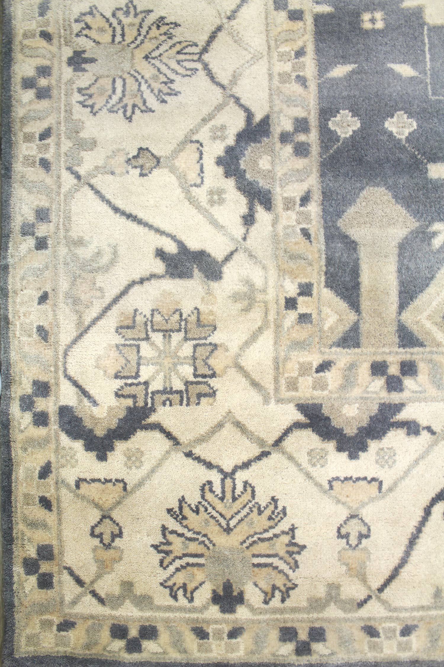 Oushak Handwoven Traditional Rug, J61610