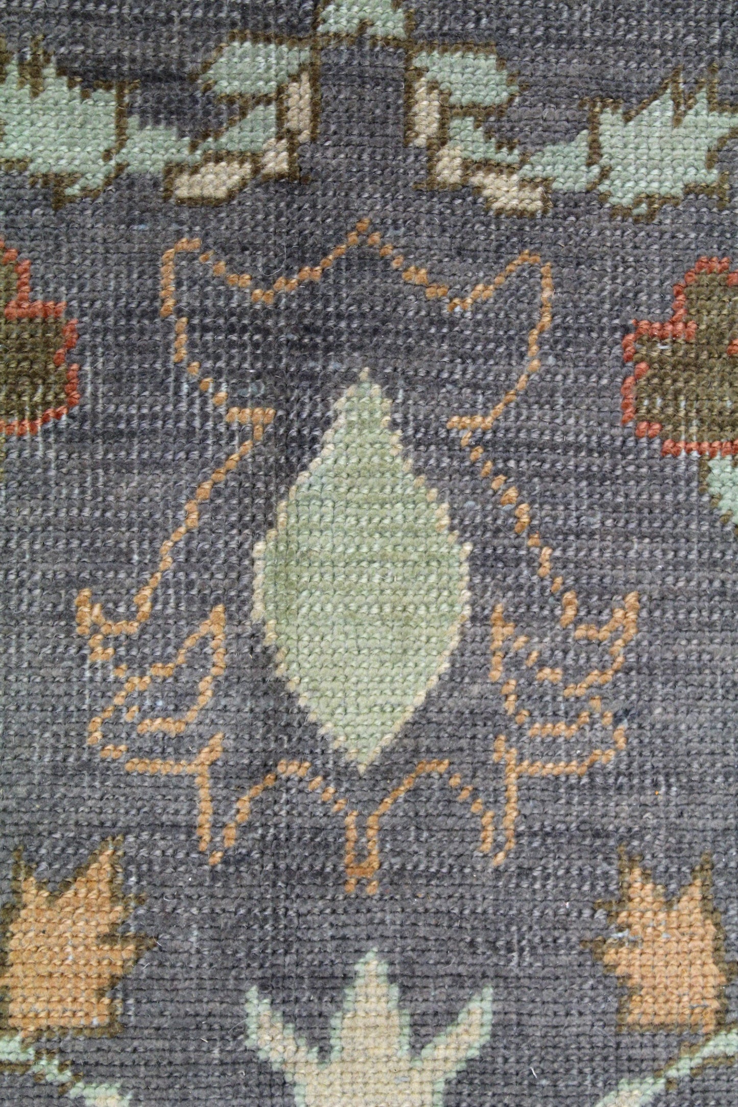 Oushak Handwoven Traditional Rug, J63652
