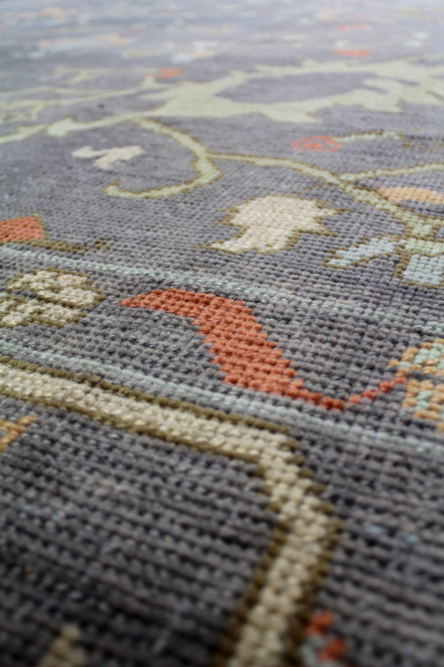 Oushak Handwoven Traditional Rug, J63652