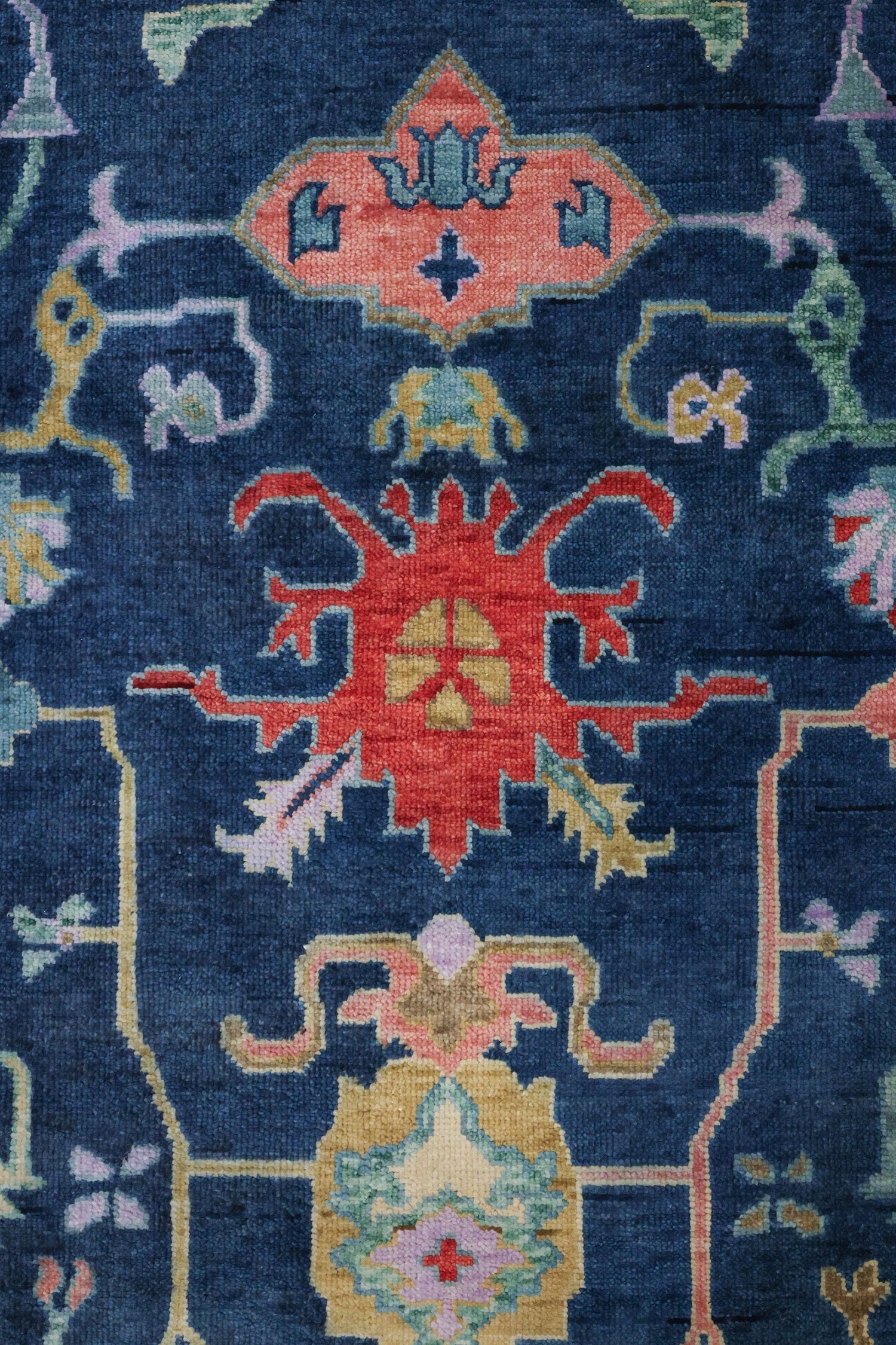 Oushak Handwoven Traditional Rug, J69940