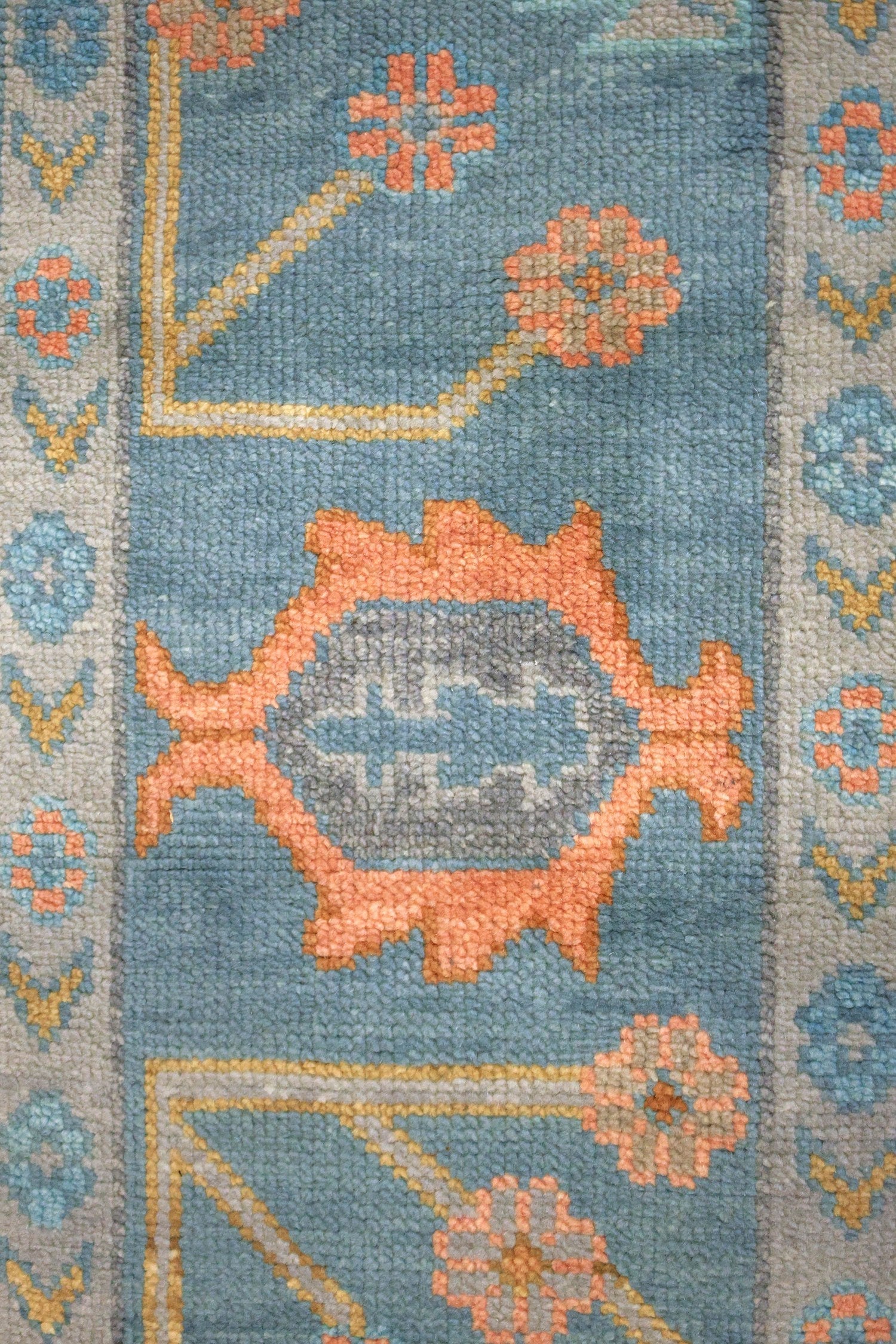 Oushak Handwoven Traditional Rug, J69960