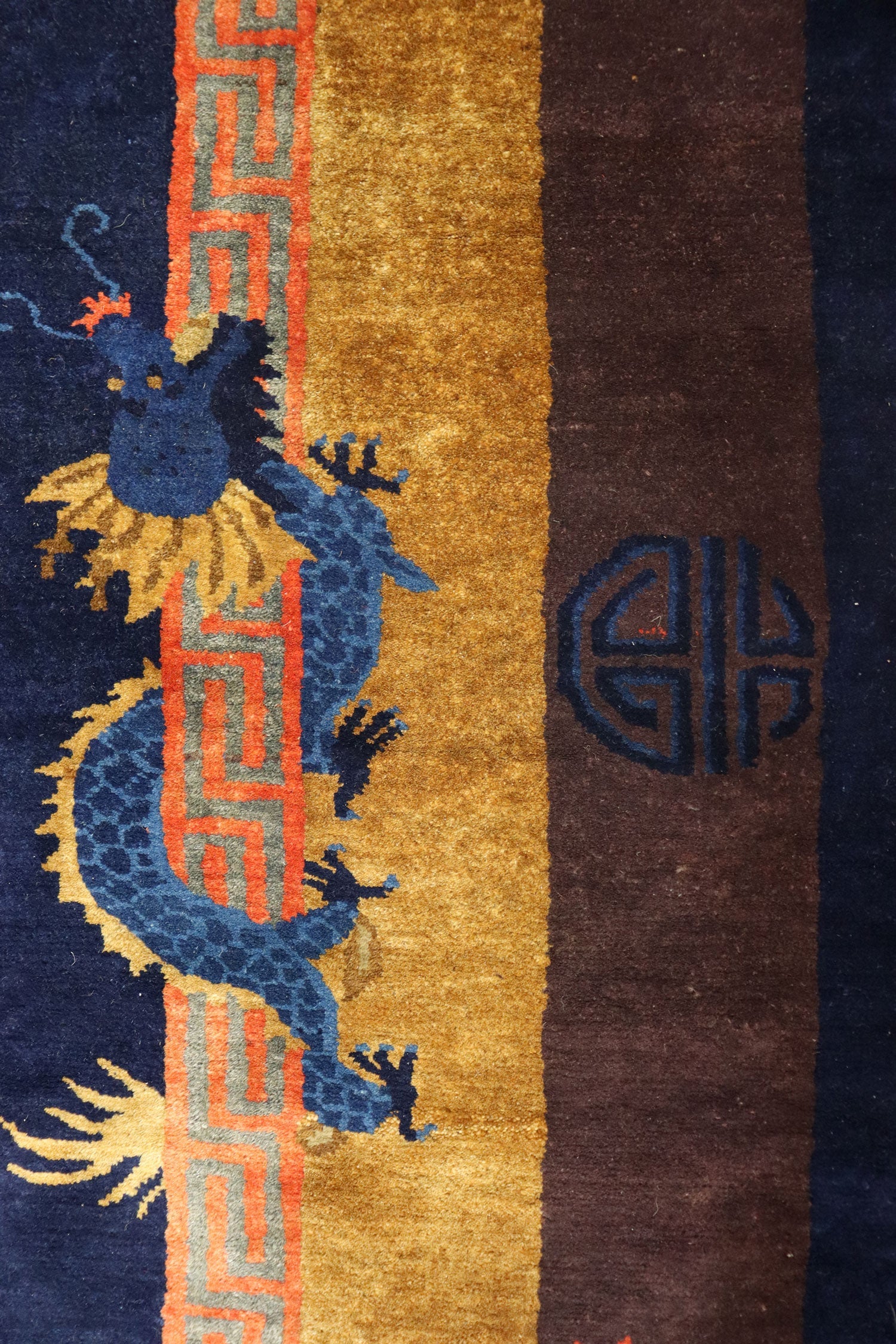 Antique Peking Handwoven Traditional Rug, J67823