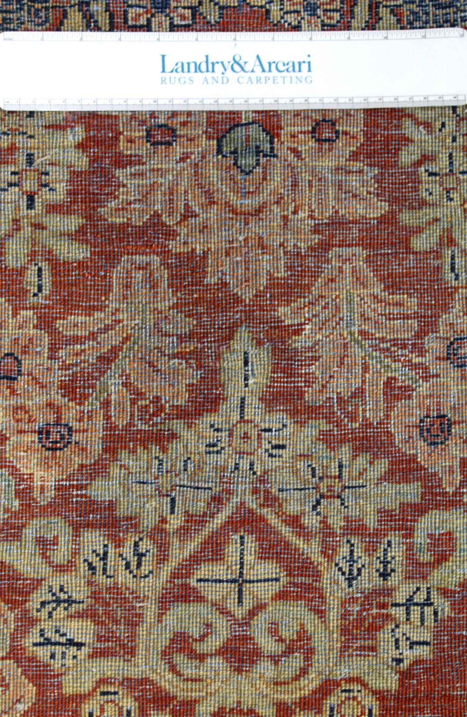 Antique Sarouk Handwoven Traditional Rug, JF8493
