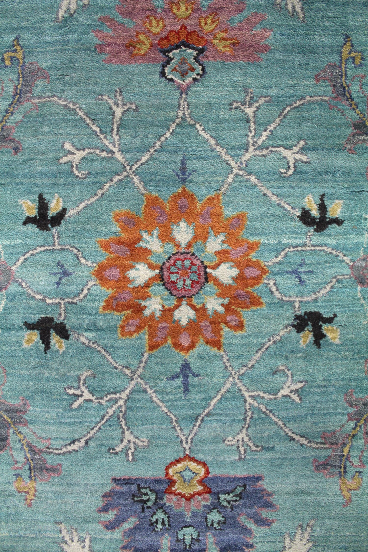 Sultanabad Handwoven Traditional Rug, J62181