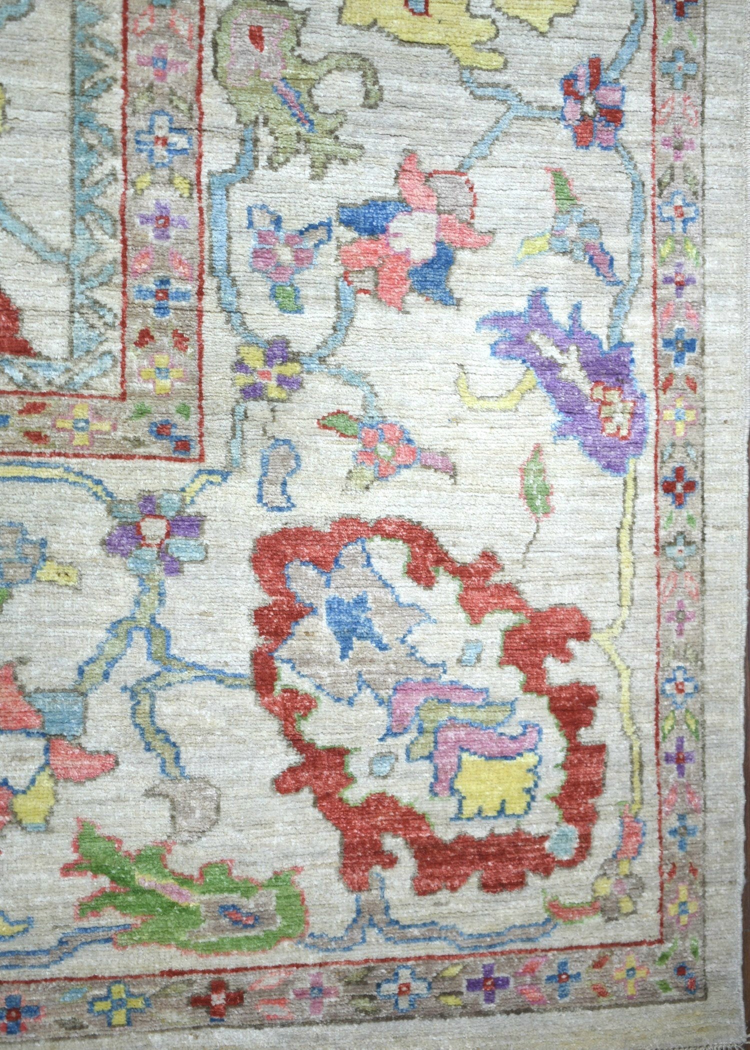 Sultanabad Handwoven Traditional Rug, J64168
