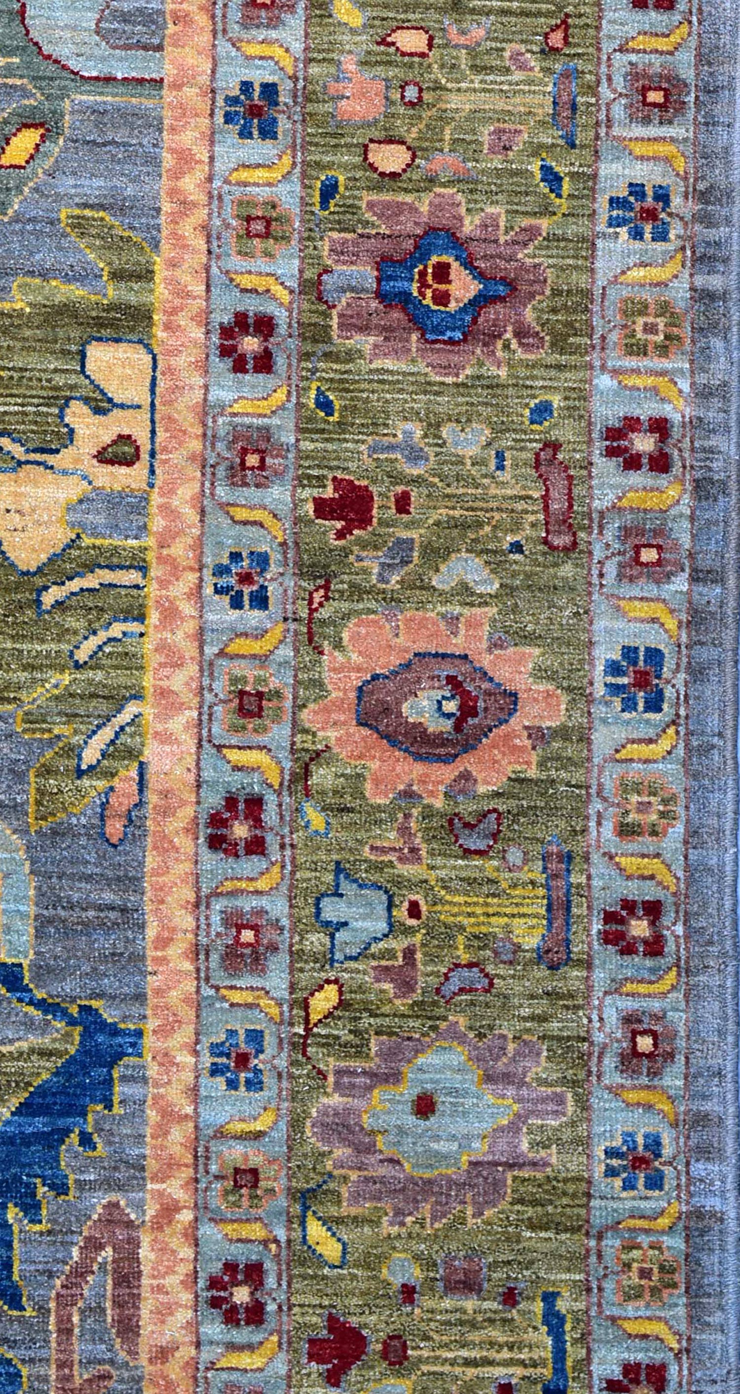 Sultanabad Handwoven Traditional Rug, J65112