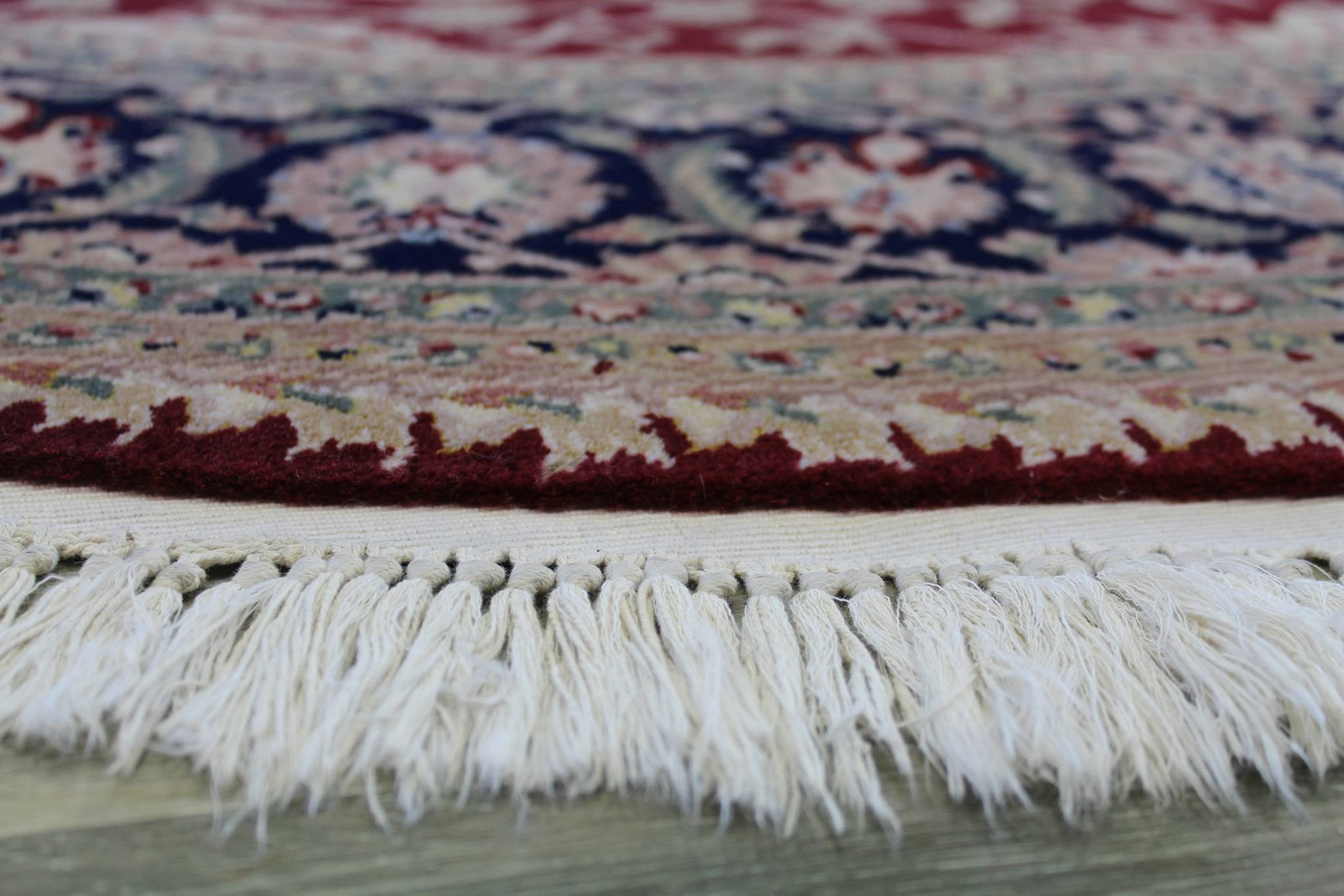 Tabriz Handwoven Traditional Rug, J62209