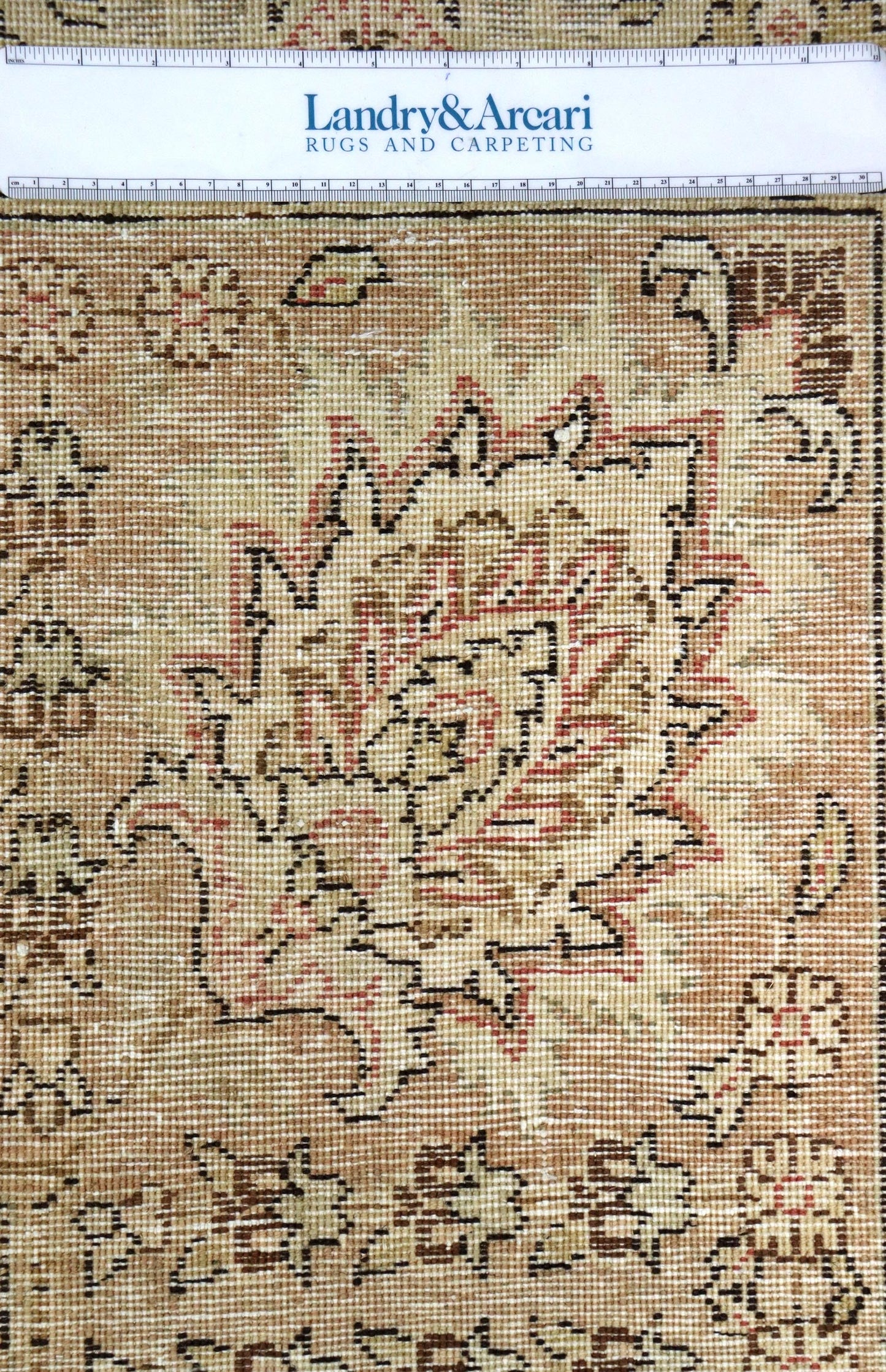 Antique Tabriz Handwoven Traditional Rug, J65484