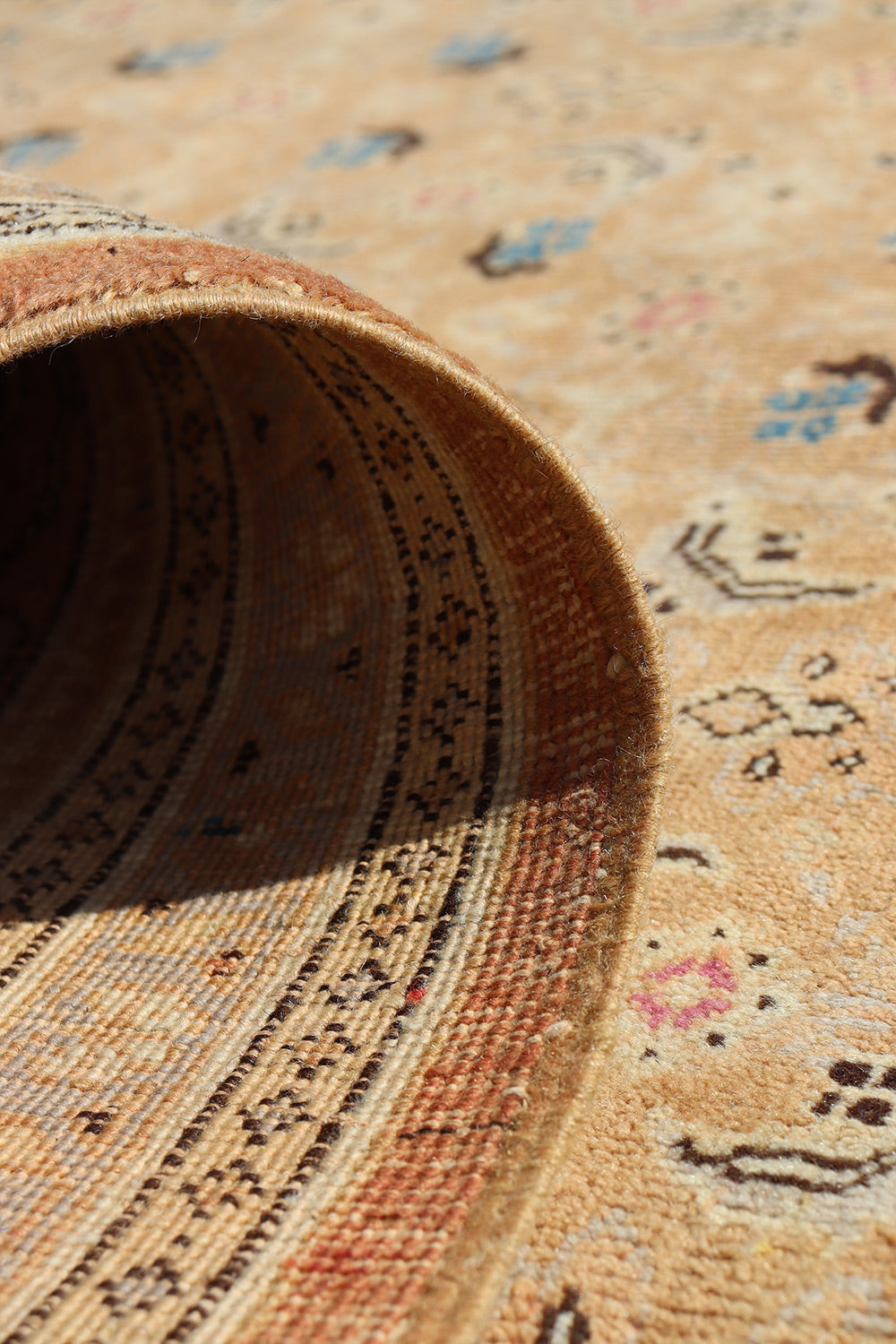Antique Tabriz Handwoven Traditional Rug, JF8587