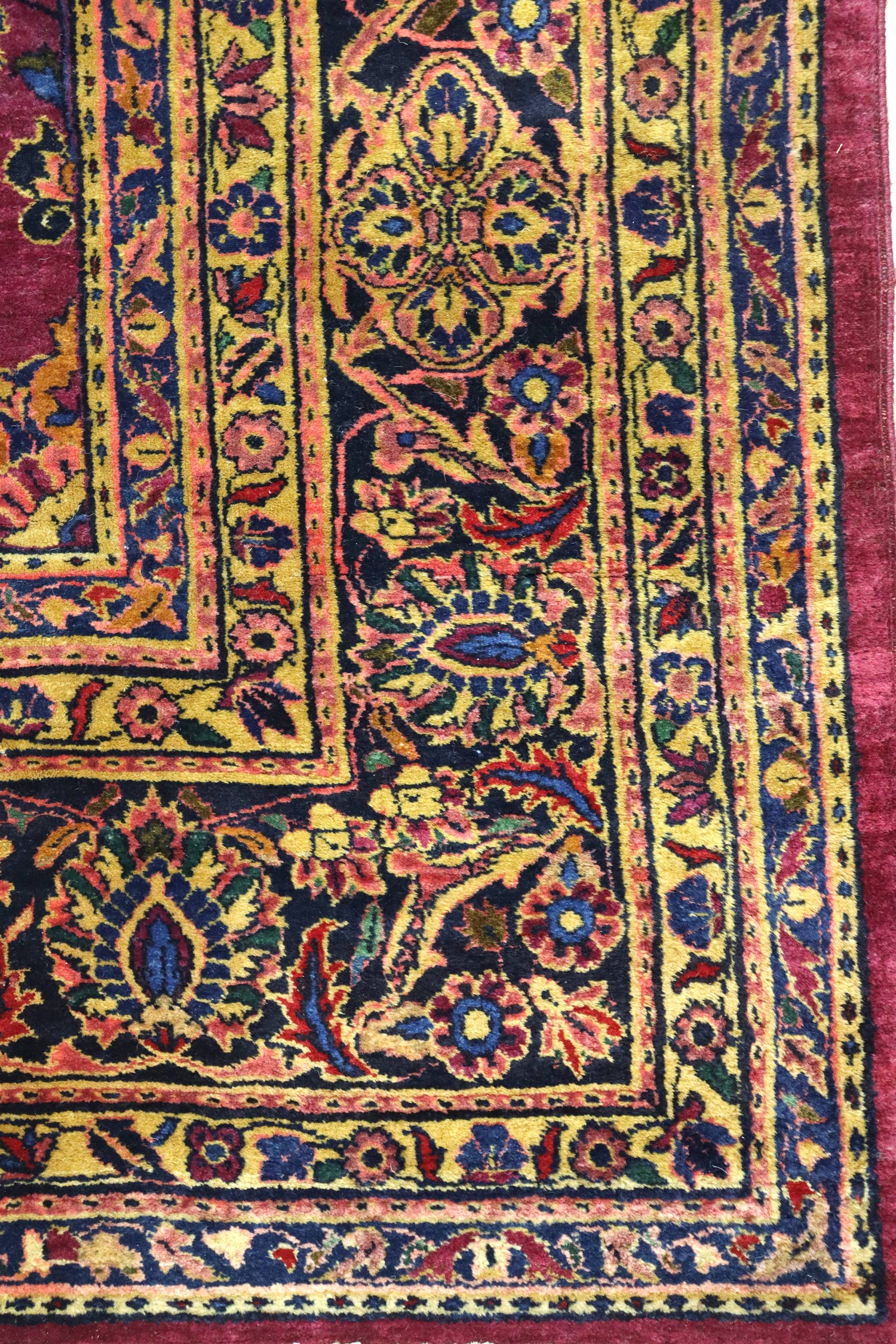 Antique Tuftangian Sarouk Handwoven Traditional Rug, JF8540