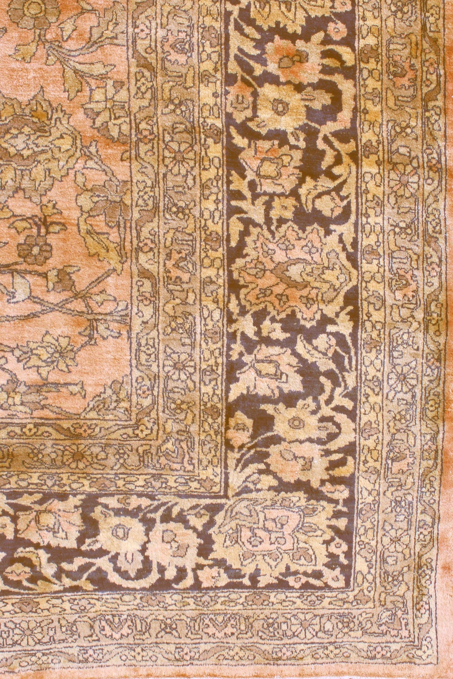 Antique Tuftanjian Sarouk Handwoven Traditional Rug, J69648