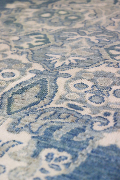 Feraghan Handwoven Transitional Rug, J65422
