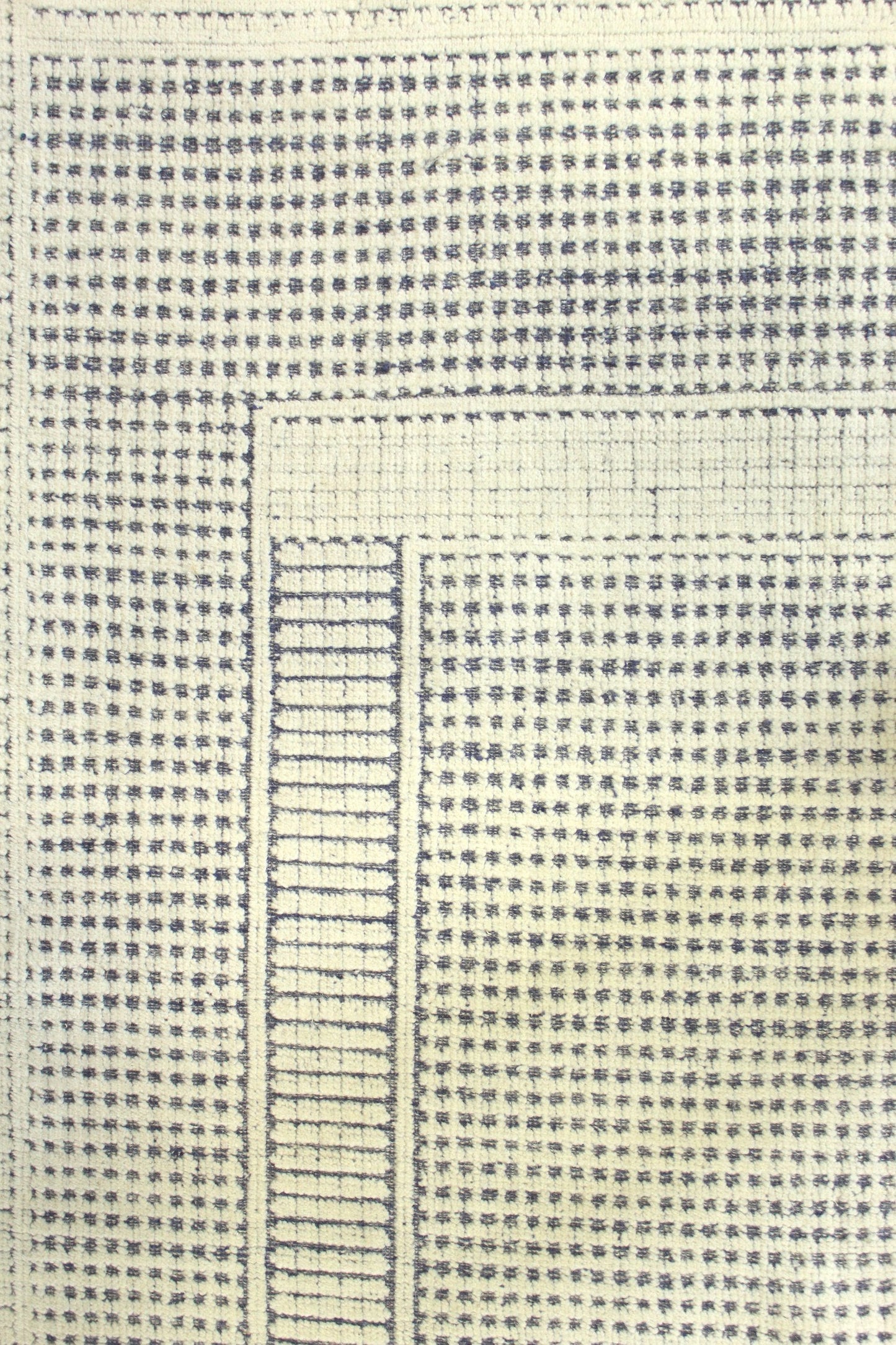 Mykonos Handwoven Transitional Rug, J69379