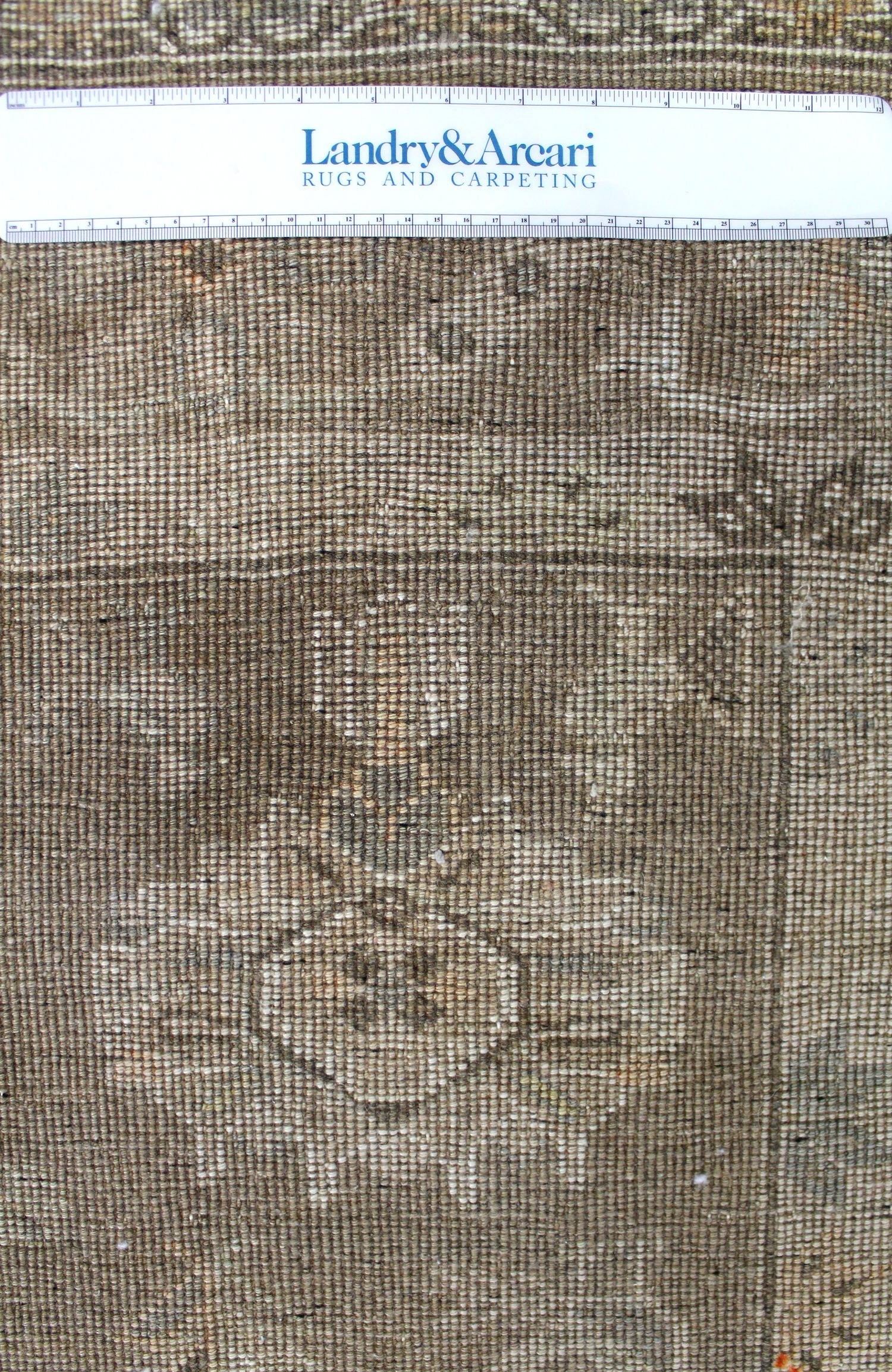 Vintage Shiraz Handwoven Transitional Rug, J63049