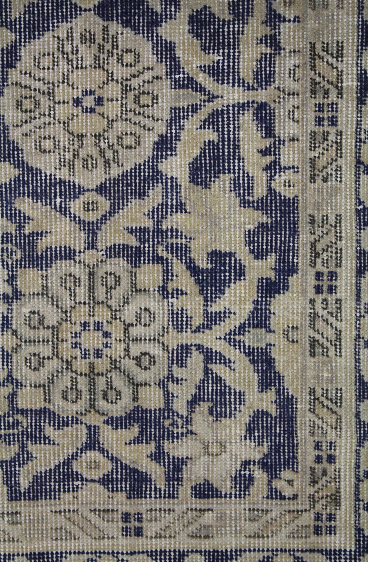 Vintage Sivas Handwoven Transitional Rug, J62987