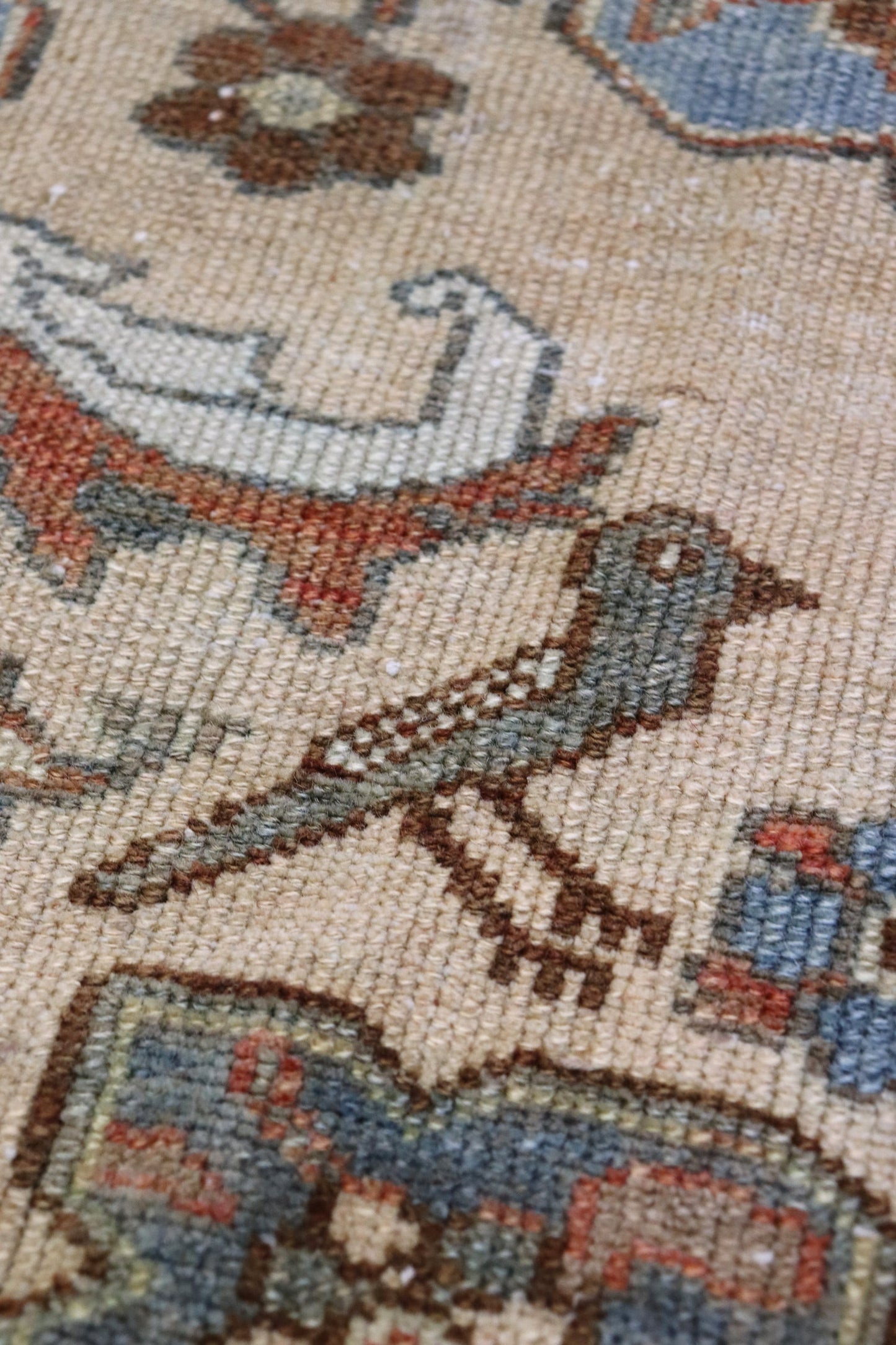 Vintage Tafresh Handwoven Transitional Rug, J66543