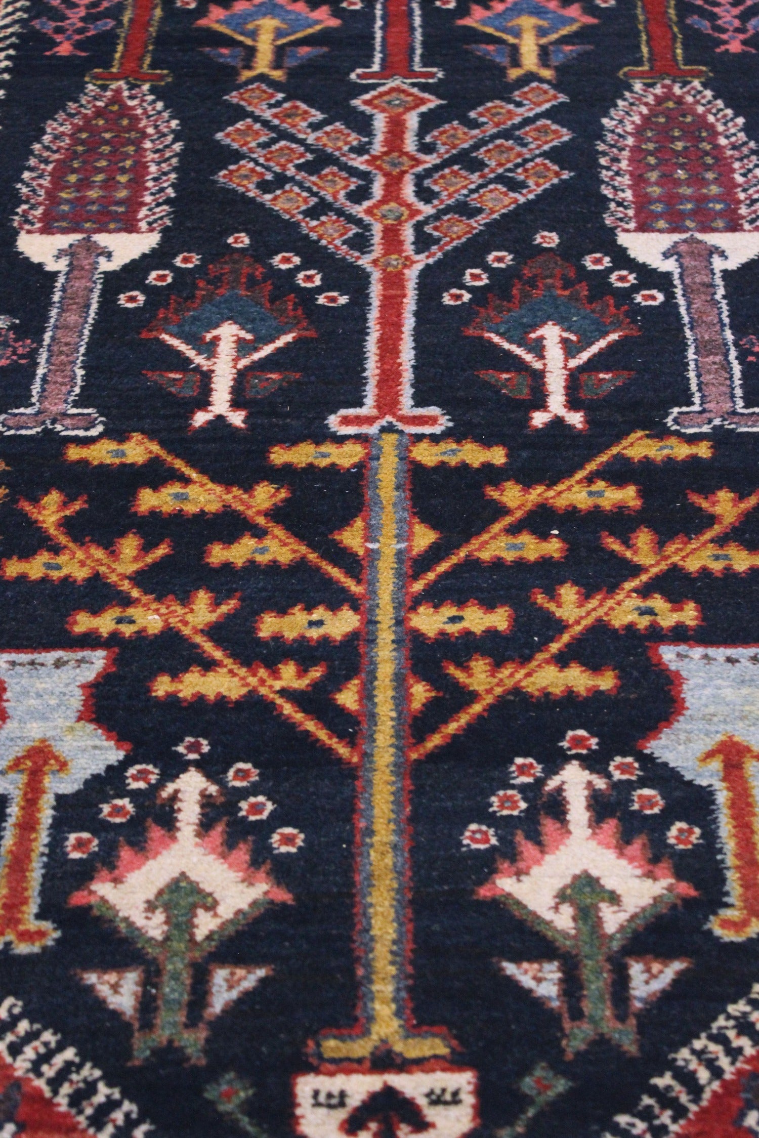Antique Bakhtiari Handwoven Tribal Rug | Landry & Arcari – Landry
