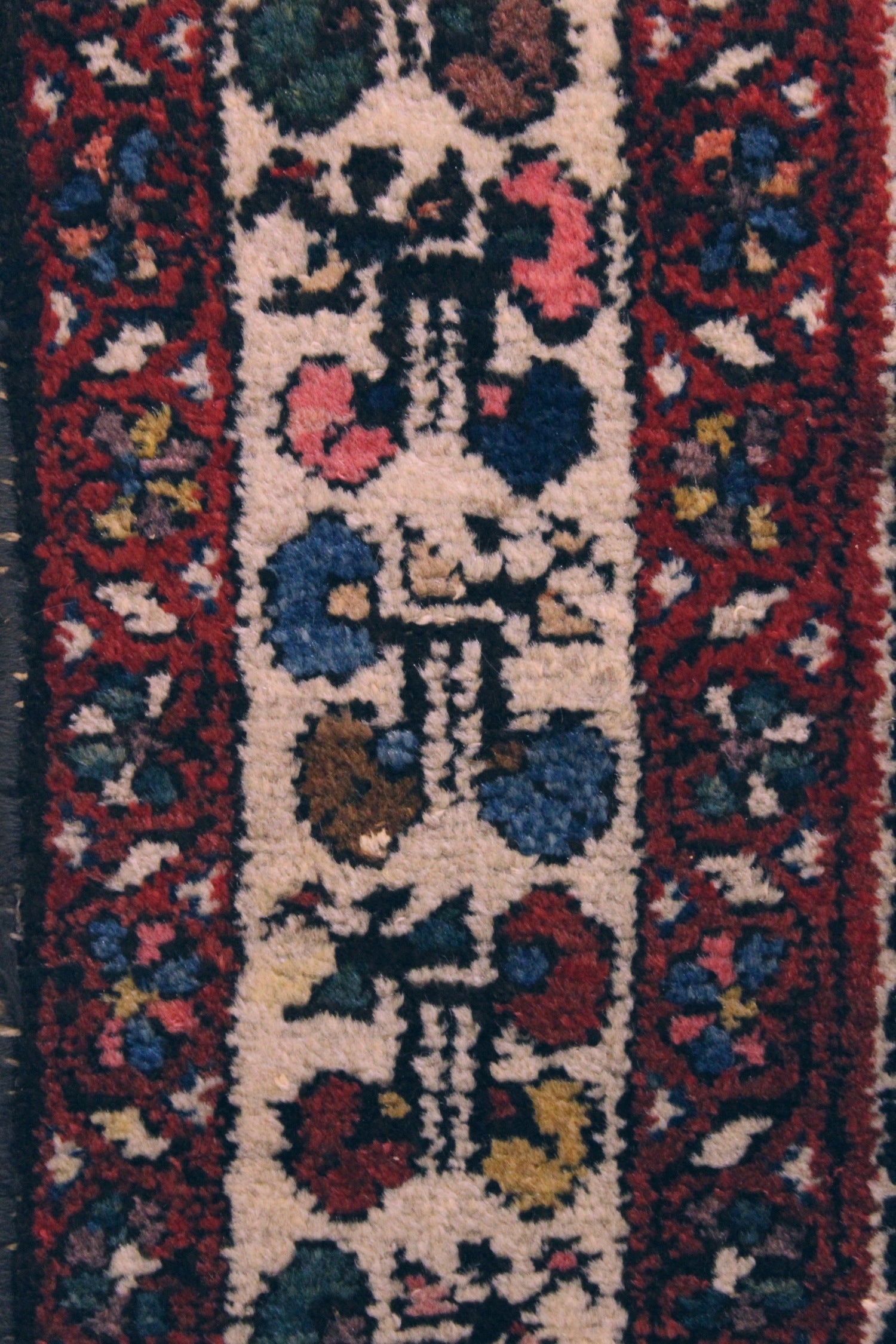 Vintage rug｜151 × 102cm｜バクティアリ族｜ボテ ペイズリー Antique Bakhtiari Handwoven Tribal Rug | Landry & Arcari – Landry