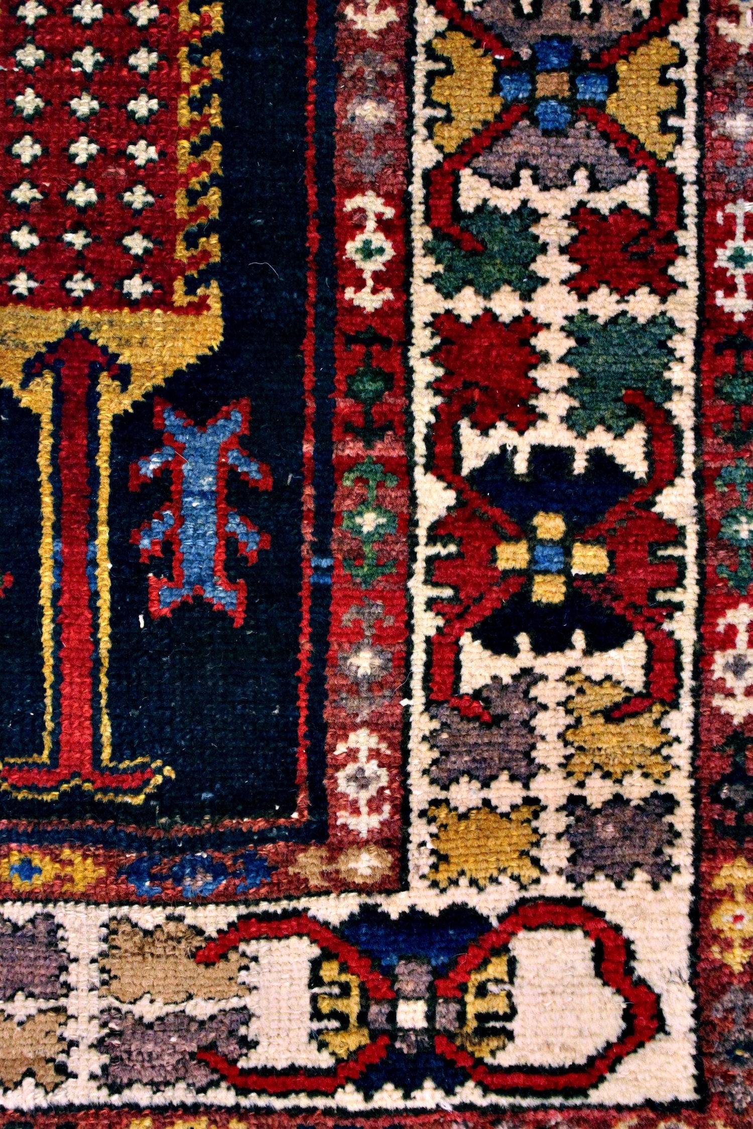 Antique Bakhtiari Handwoven Tribal Rug, J67495