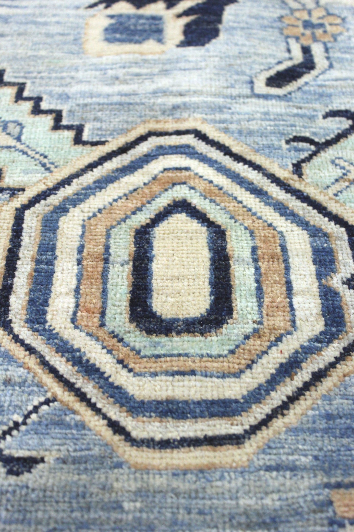 Bakshaish Handwoven Tribal Rug, J69764