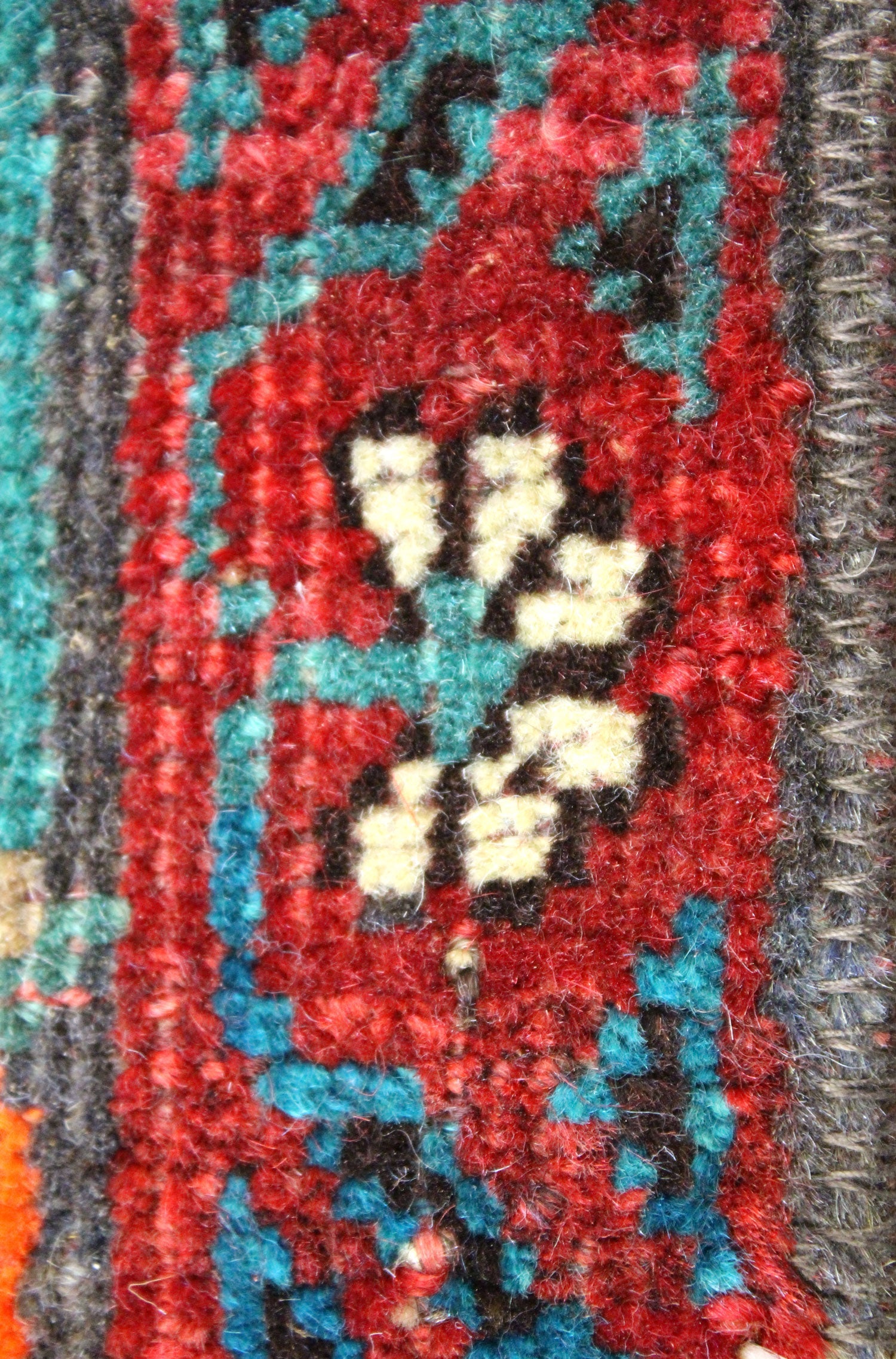Vintage Bijar Handwoven Tribal Rug, J63523