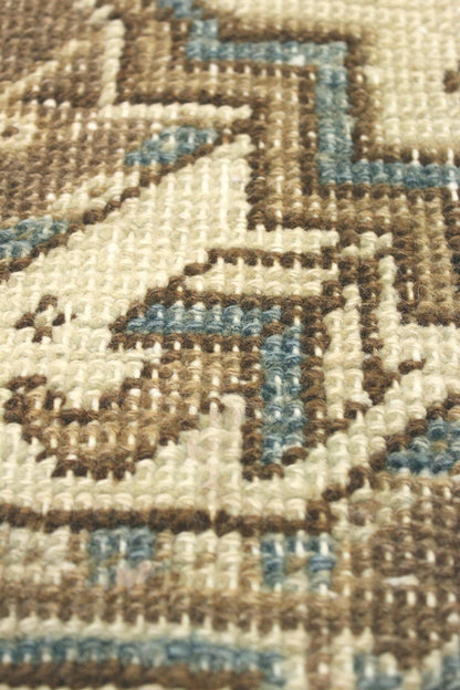 Vintage Heriz Handwoven Tribal Rug, J68443