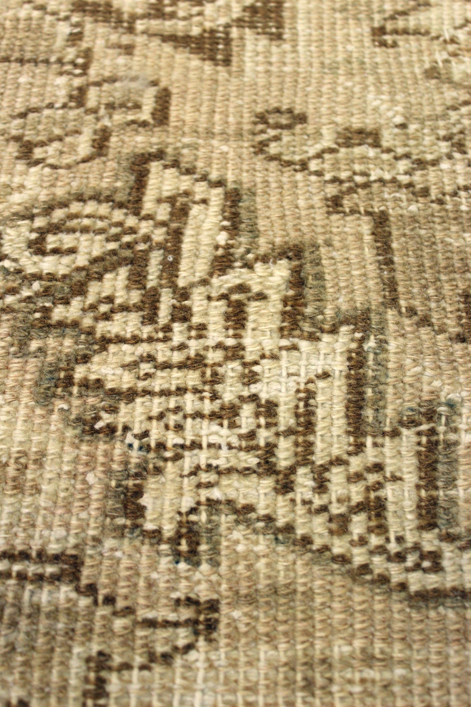 Vintage Heriz Handwoven Tribal Rug, J68463