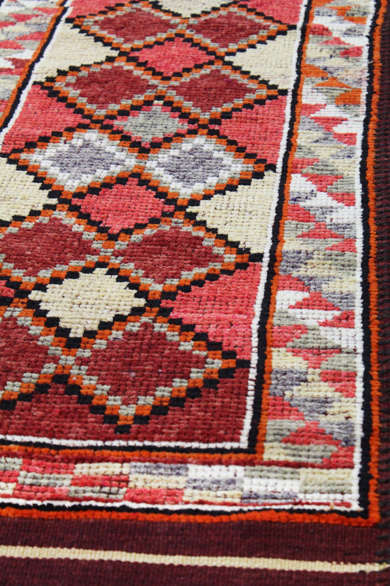 Vintage Herki Handwoven Tribal Rug, J64578
