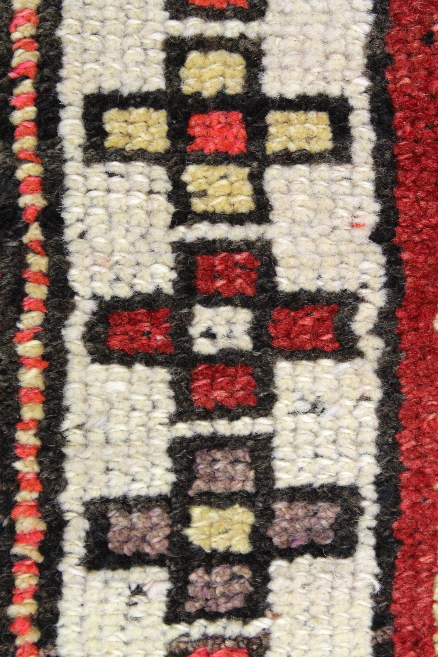 Vintage Herki Handwoven Tribal Rug, J64584